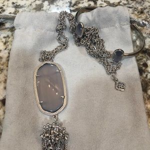 Kendra Scott necklace and bracelet